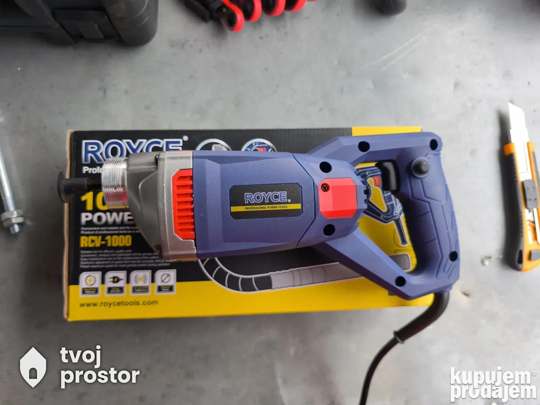 Royce vibrator za beton 2m crevo 1000w / vibro igla — fotografija 2 od 4
