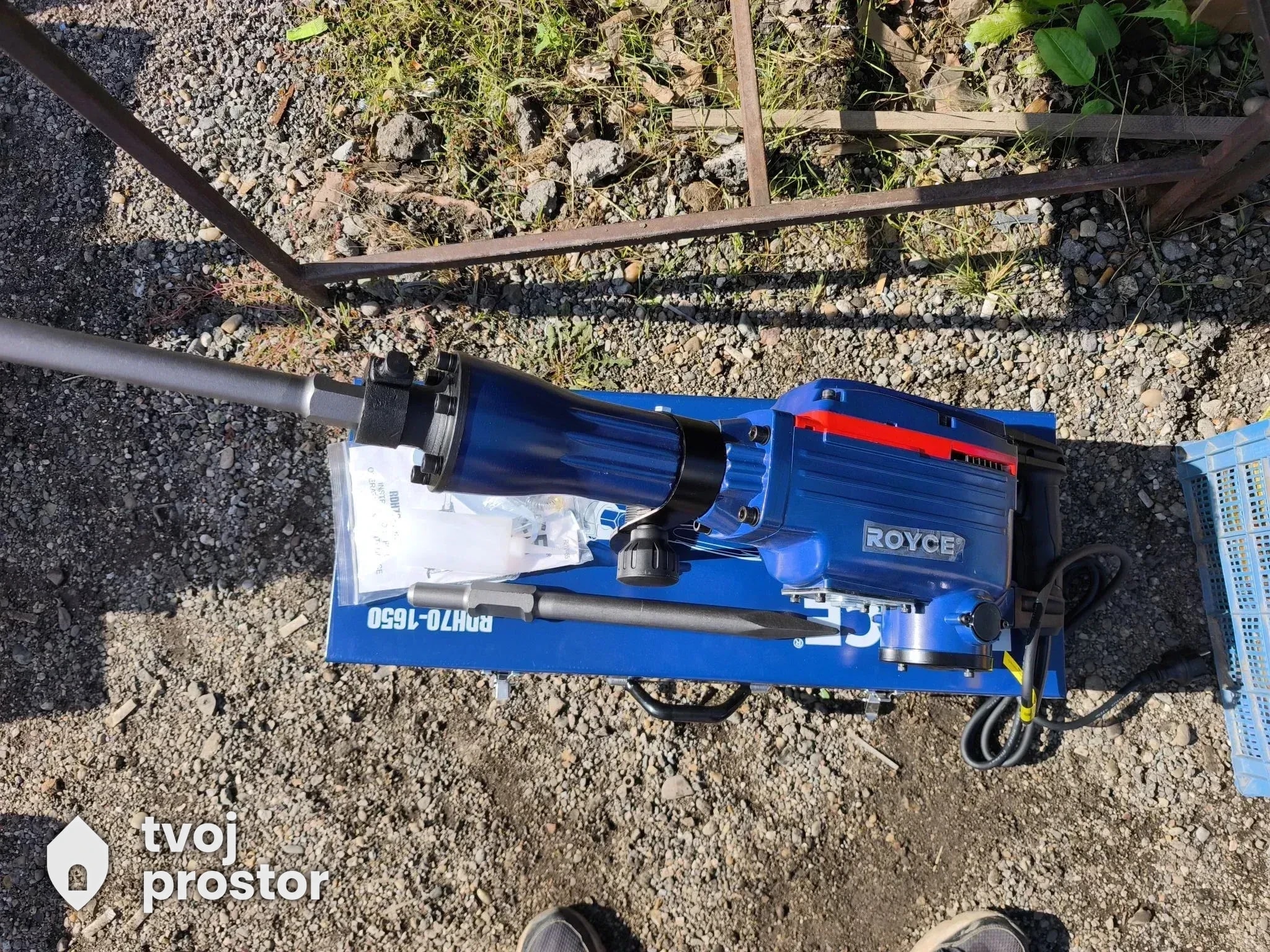 Pikamer / hilti royce 1650w — fotografija 4 od 5