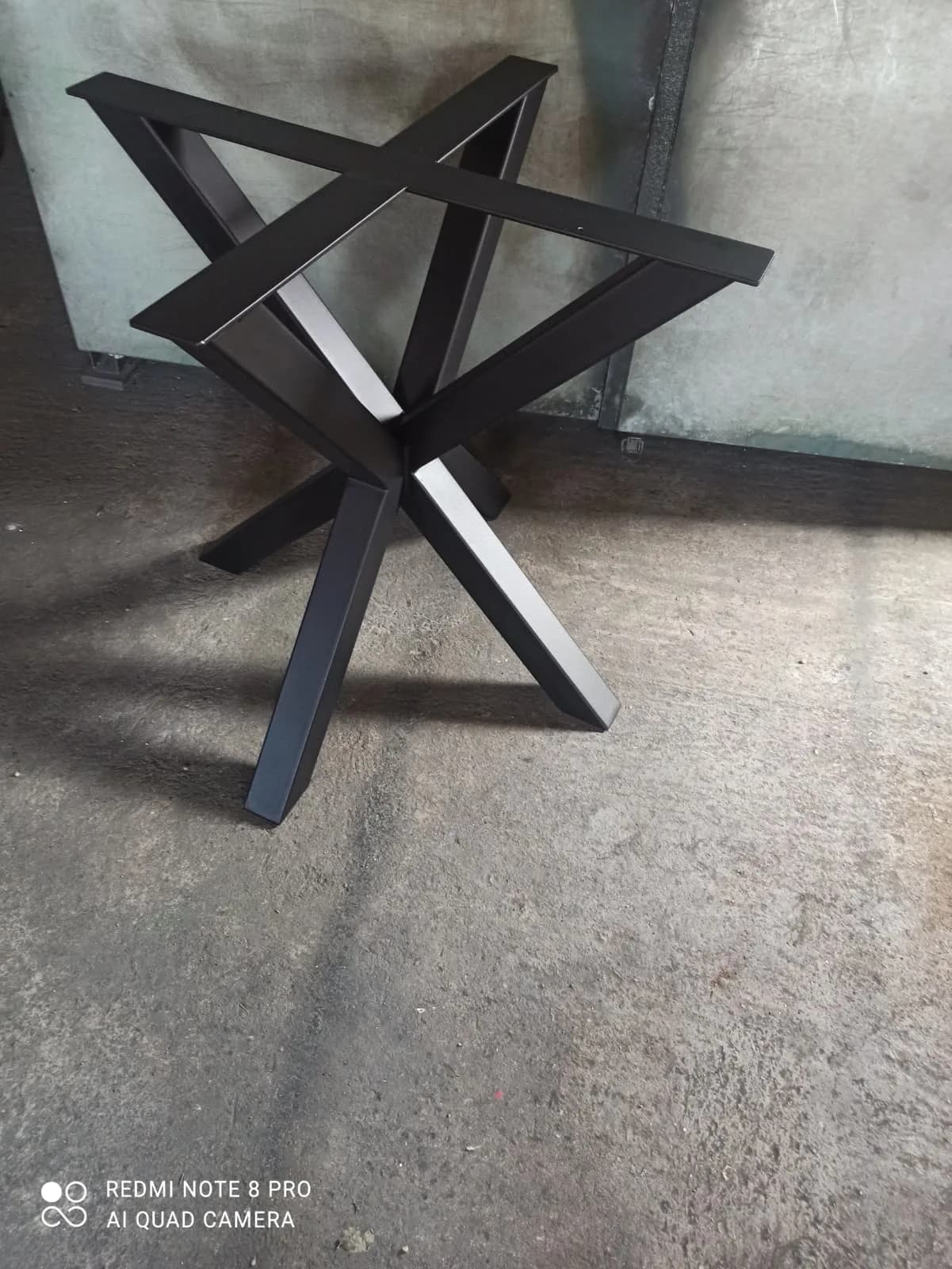 Metalne nogare za sto 78 — MilimetarLINE, Niš