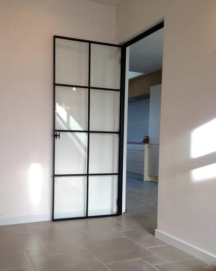 Metal Loft Vrata 11 — MilimetarLINE, Niš
