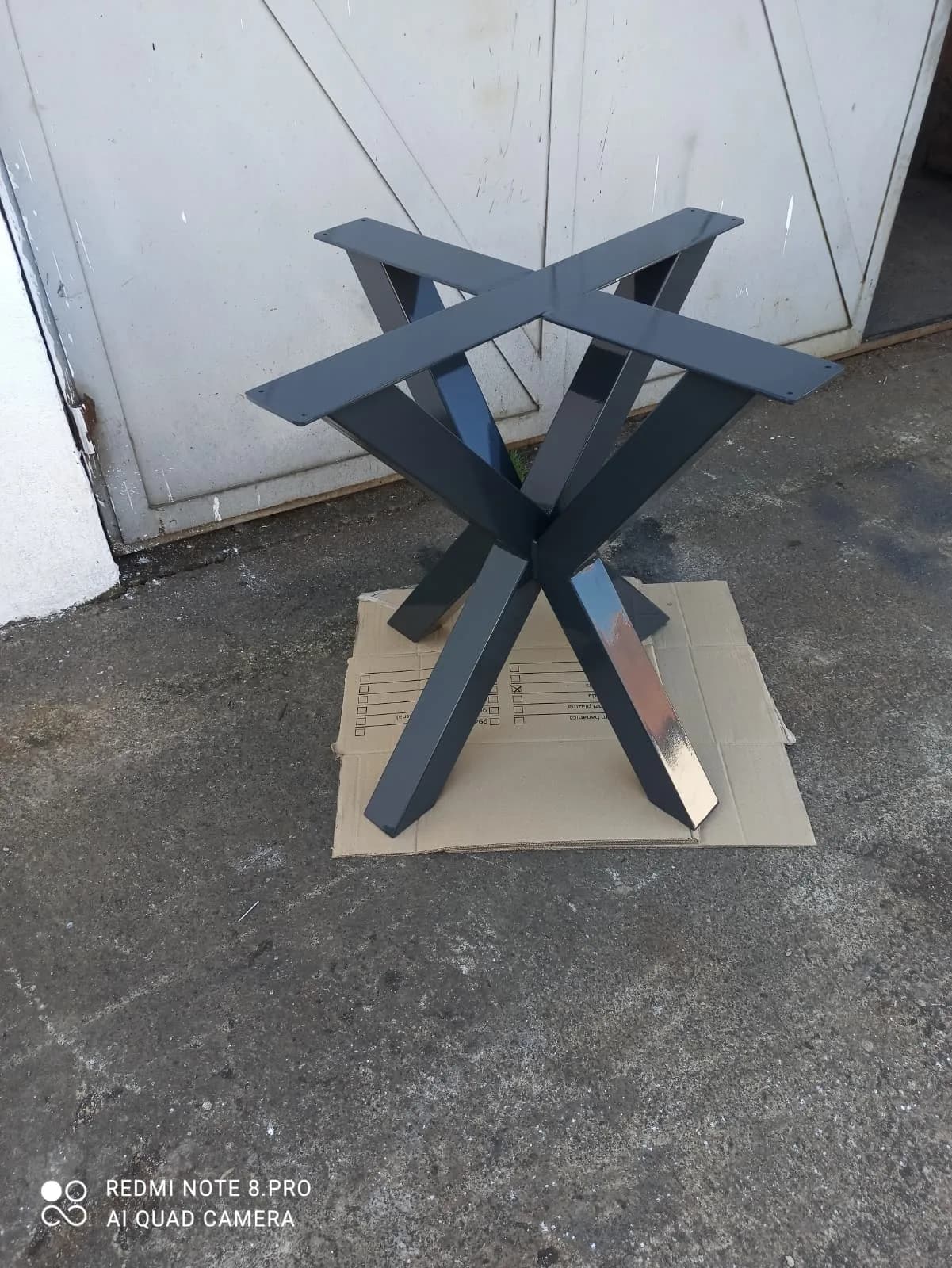 Metalne nogare za sto 174 — MilimetarLINE, Niš