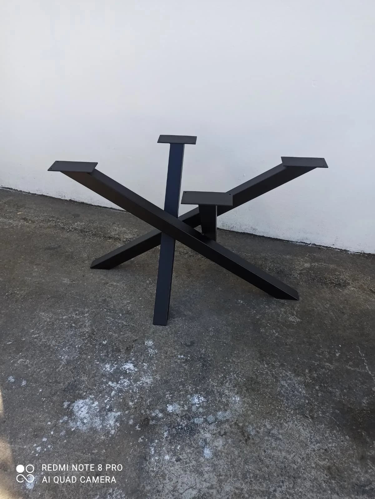 Metalne nogare za sto 164 — MilimetarLINE, Niš