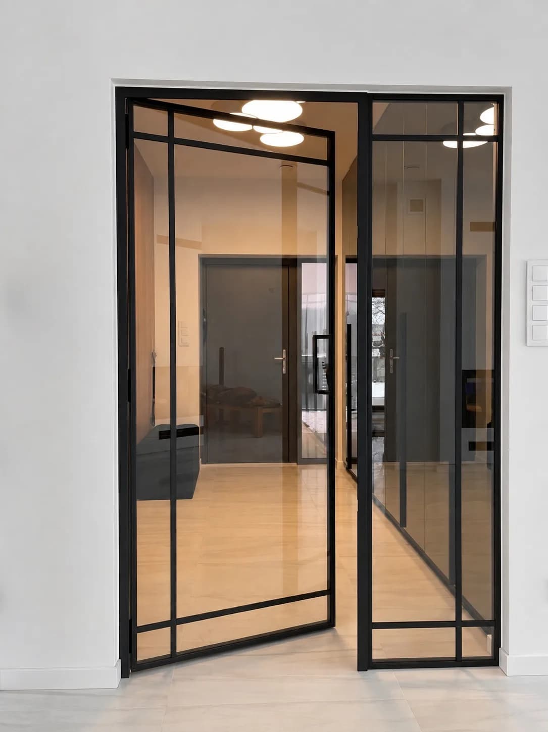 Metal Loft Vrata 18 — MilimetarLINE, Niš