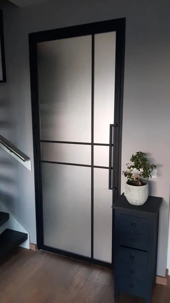 Metal Loft Vrata 10 — MilimetarLINE, Niš