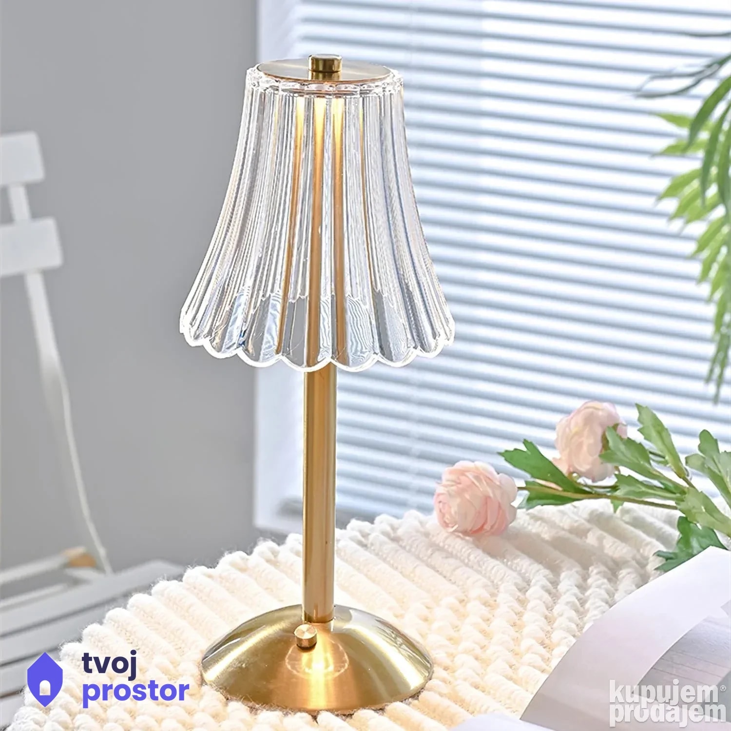 Postmoderna stočna lampa sa prirodnim osvetljenjem i dodirn — fotografija 2 od 5