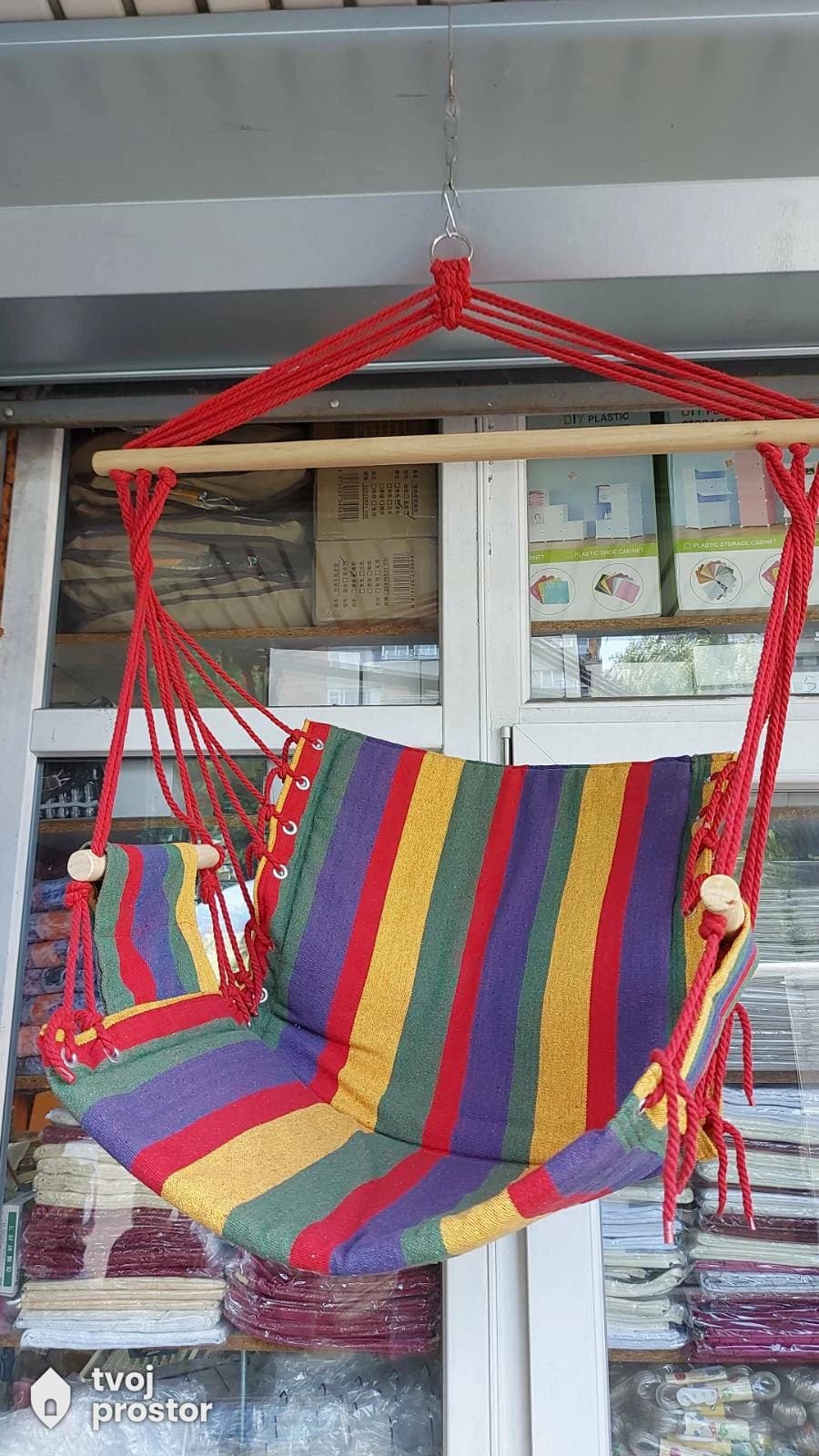 Ljuljaska — baštenski nameštaj, Mungosi, Beograd