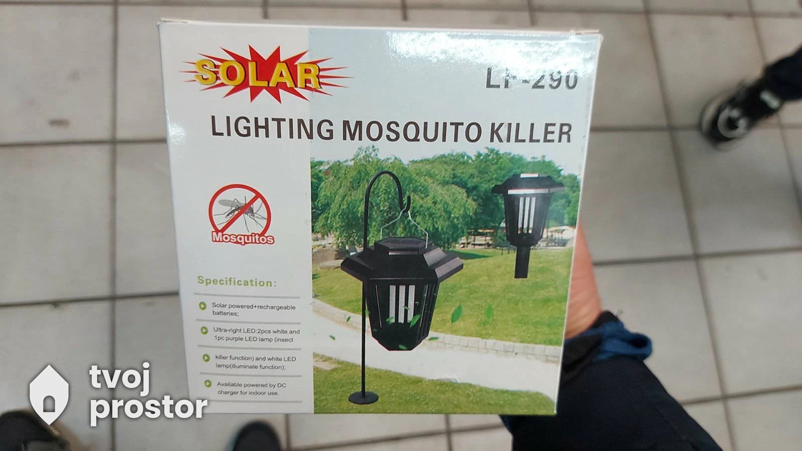 Solarna lampa za komarce — fotografija 4 od 5