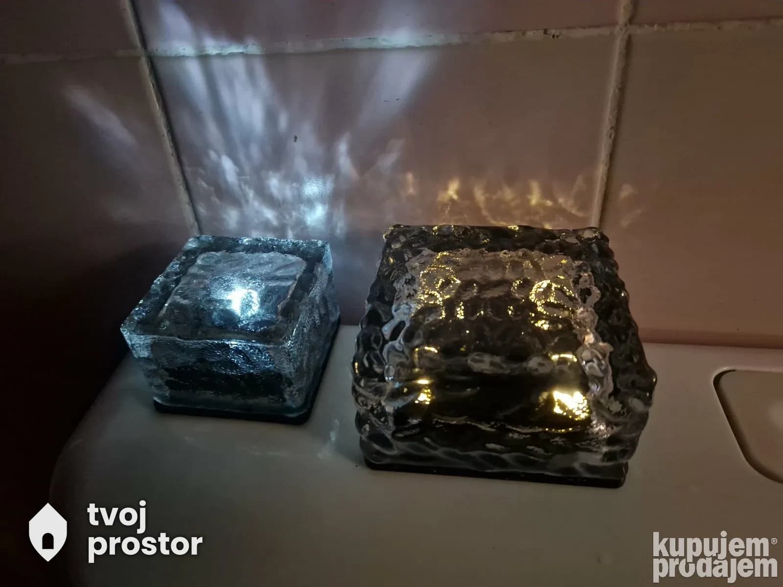 Solarno kristalno svetlo — spoljna rasveta, Mungosi, Beograd