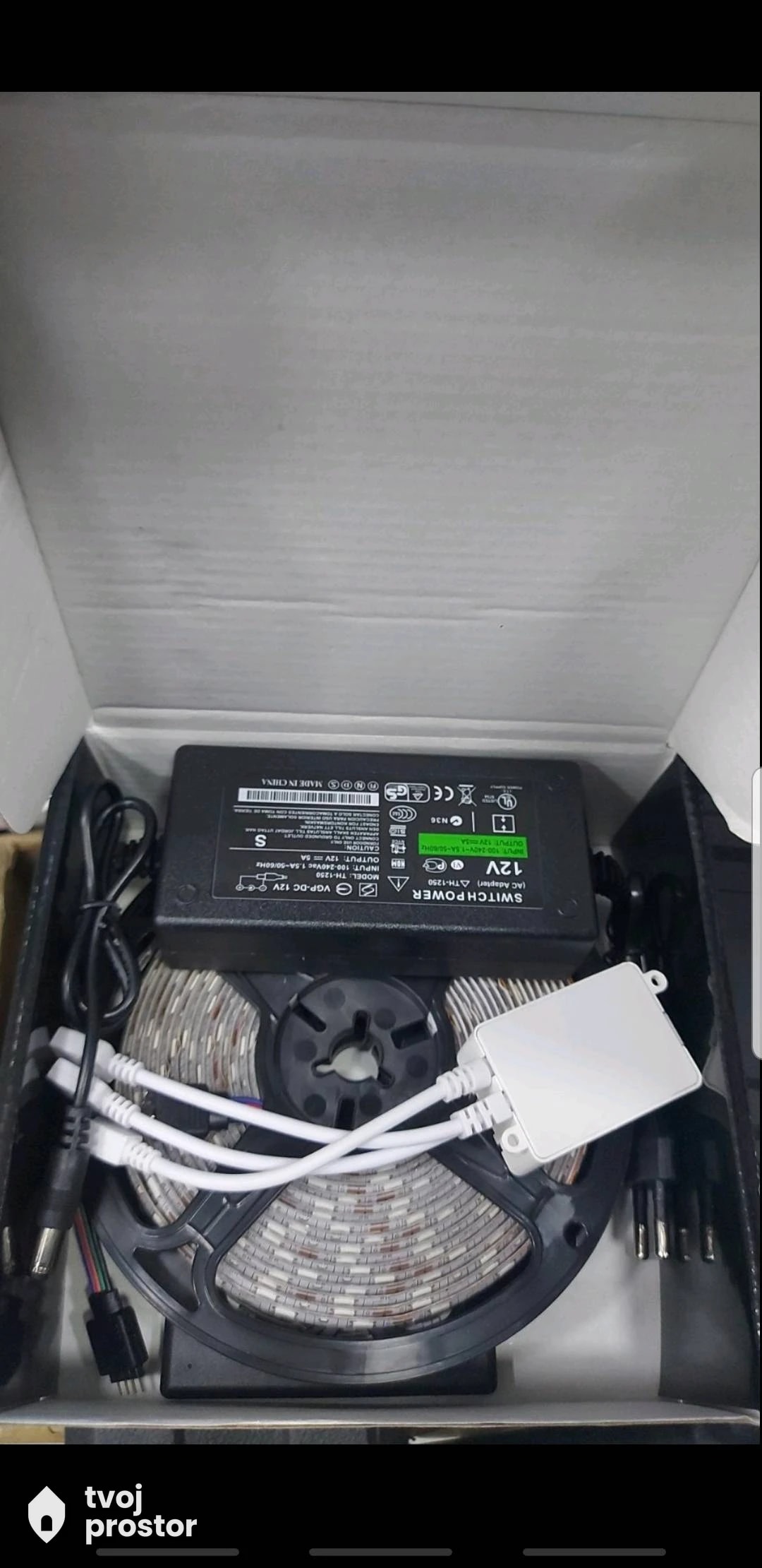 LED Wifi traka sa daljinskim 10m — fotografija 4 od 6