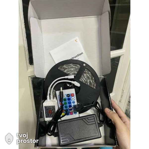 LED Wifi traka sa daljinskim 5m — fotografija 4 od 6